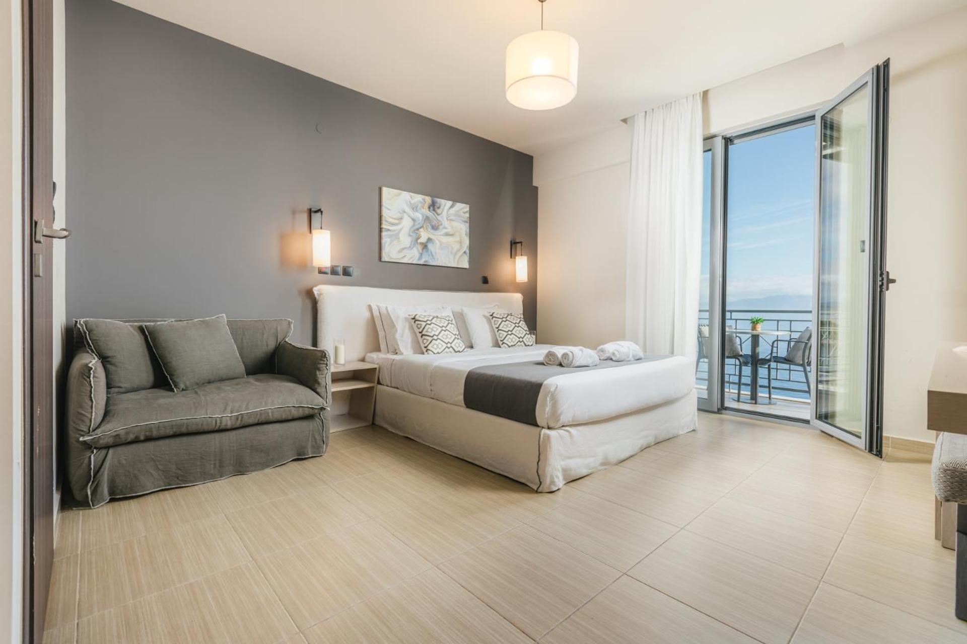 Infinity Hotel Gytheio Ngoại thất bức ảnh