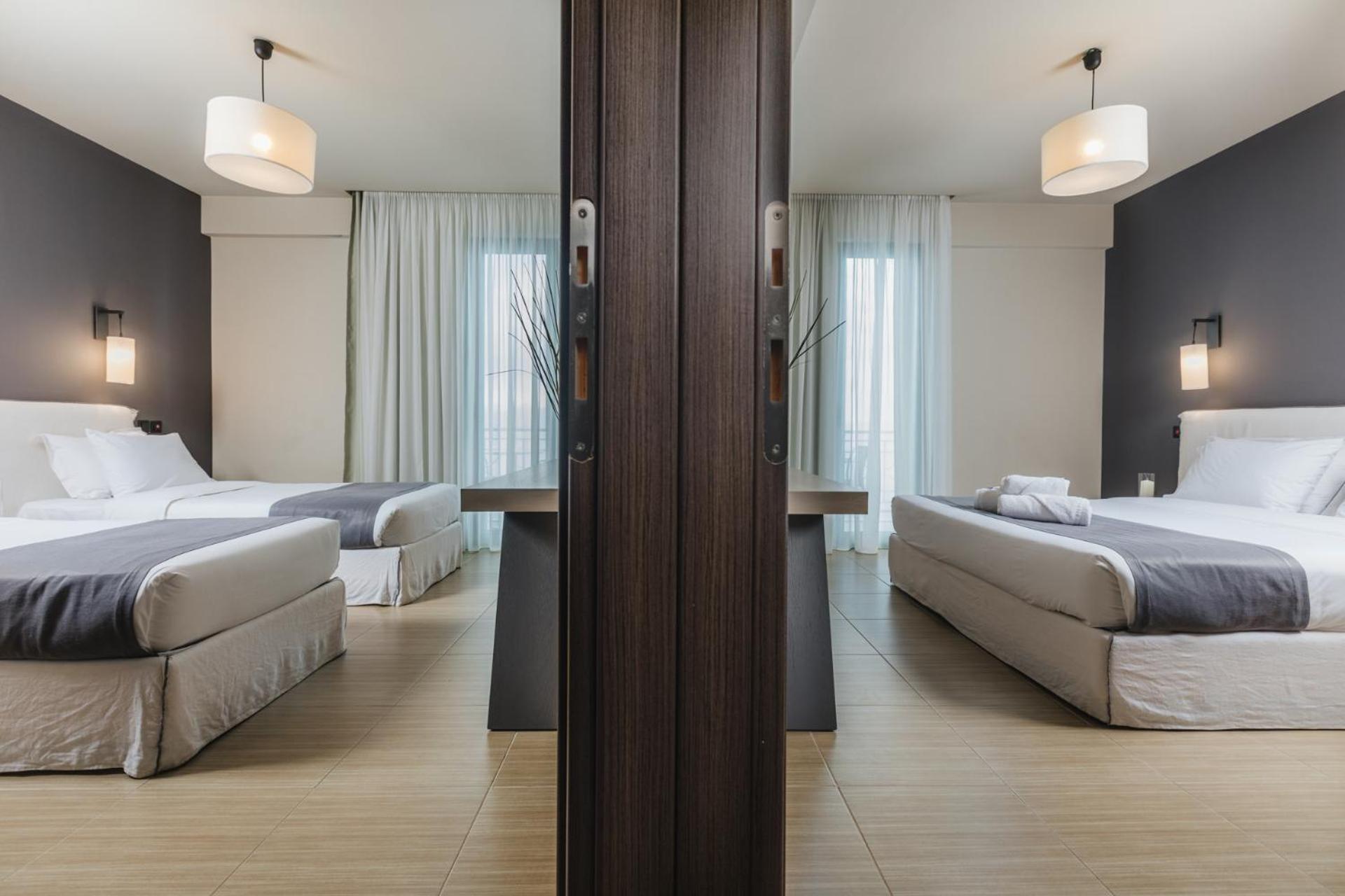 Infinity Hotel Gytheio Ngoại thất bức ảnh