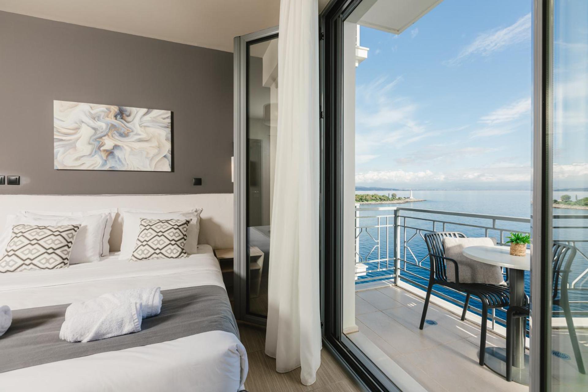 Infinity Hotel Gytheio Ngoại thất bức ảnh